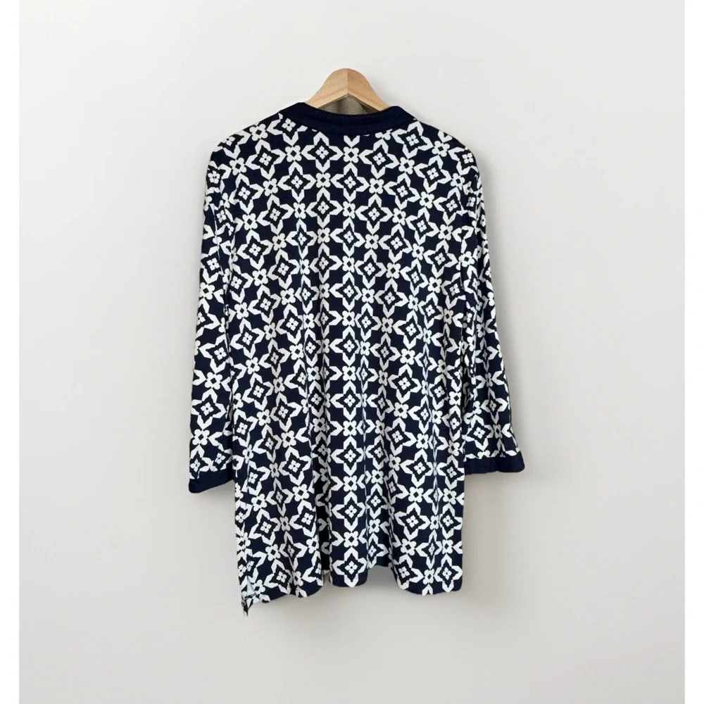 Charter Club Women's Geometric Tunic Top Size XL 3/4 Sleeve Navy & White Stretch - Picture 3 of 5